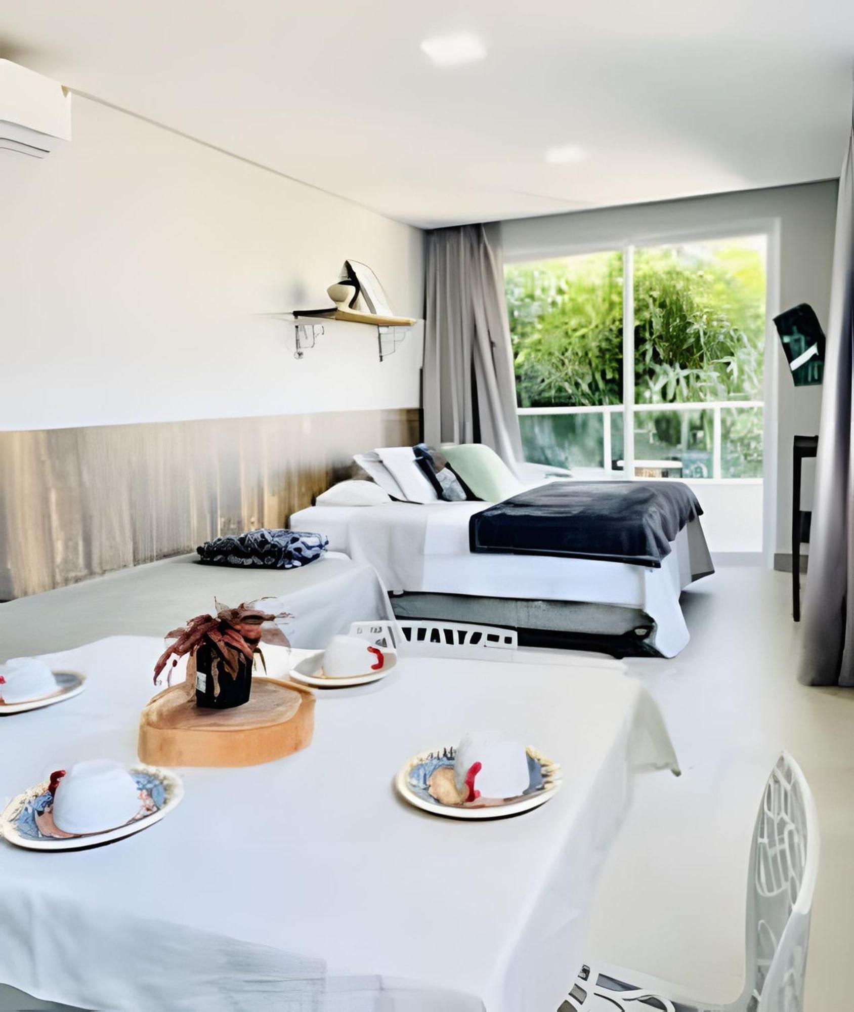 Studio Novo 200M Da Praia De Bombinhas Luaran gambar